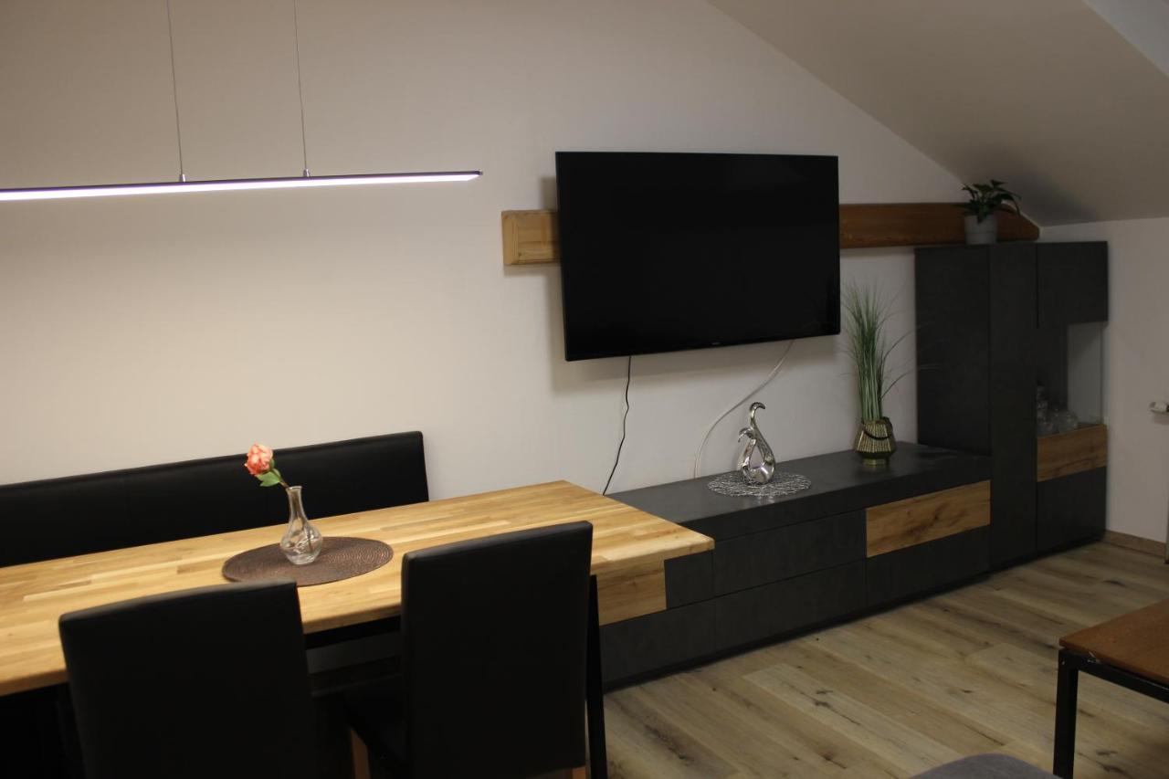 Homew4 - Apartment Sonnenschein Hoheneich エクステリア 写真