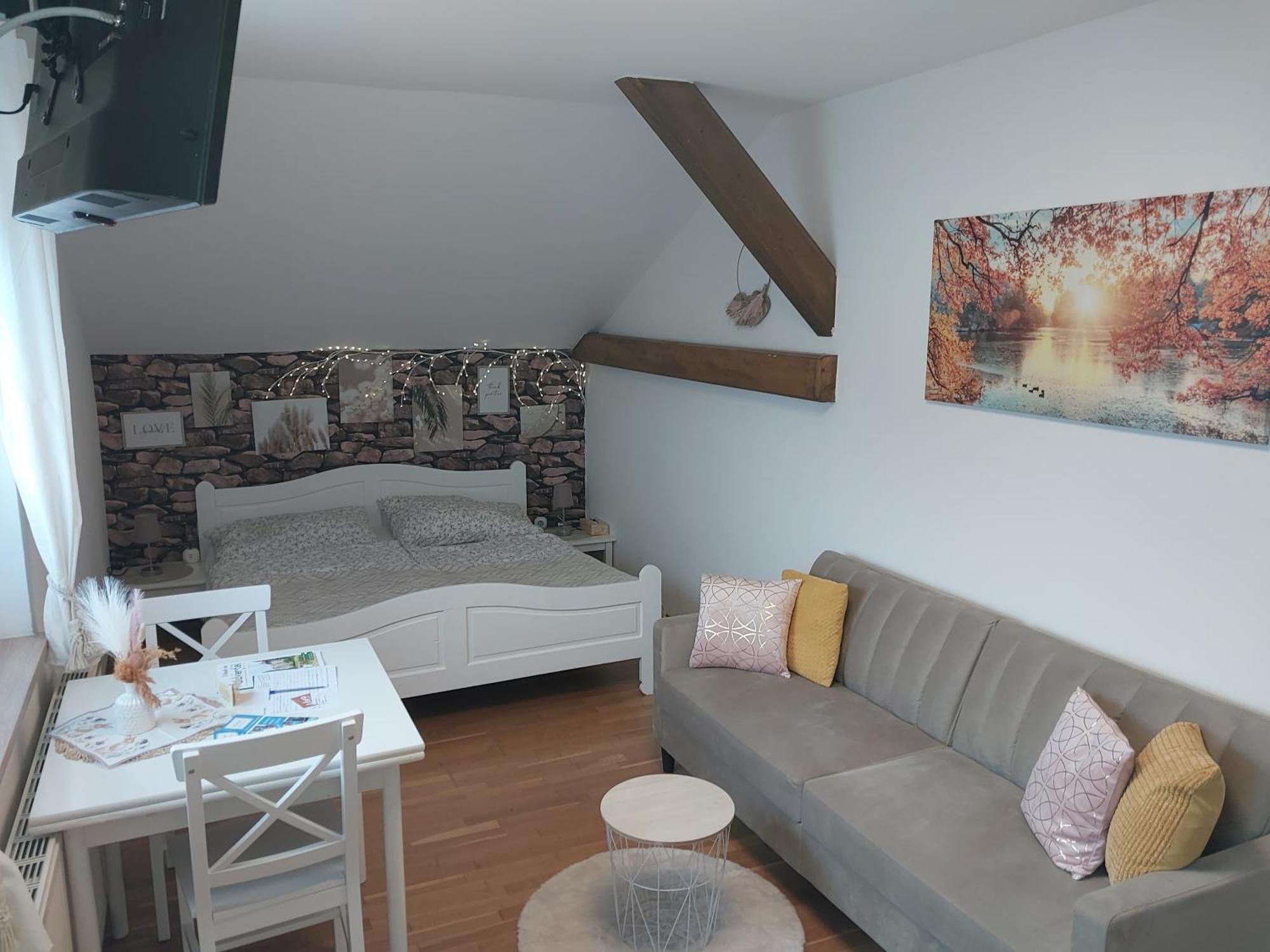 Homew4 - Apartment Sonnenschein Hoheneich エクステリア 写真